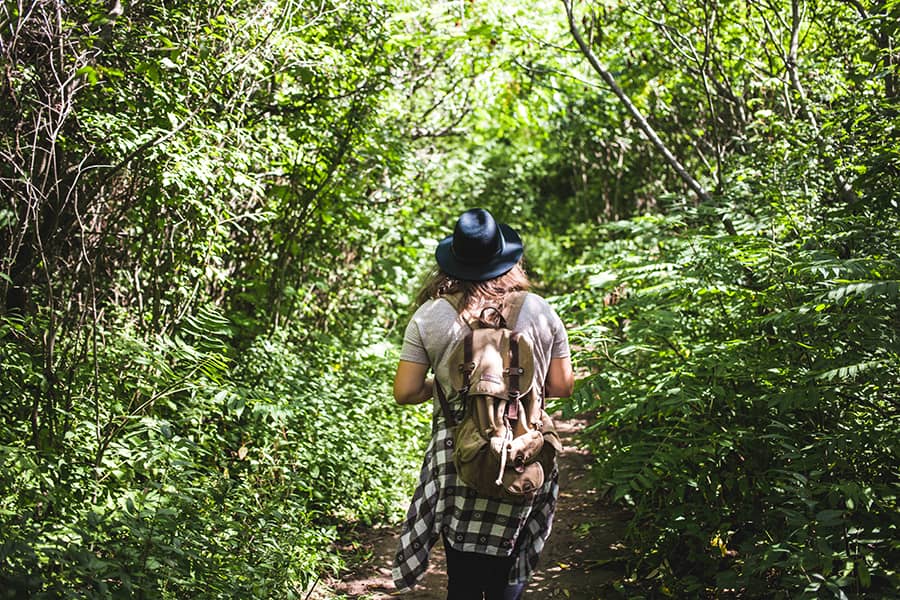 The Ultimate No-Risk Guide: Proven Best Tips For Packing Light On Solo Traveling